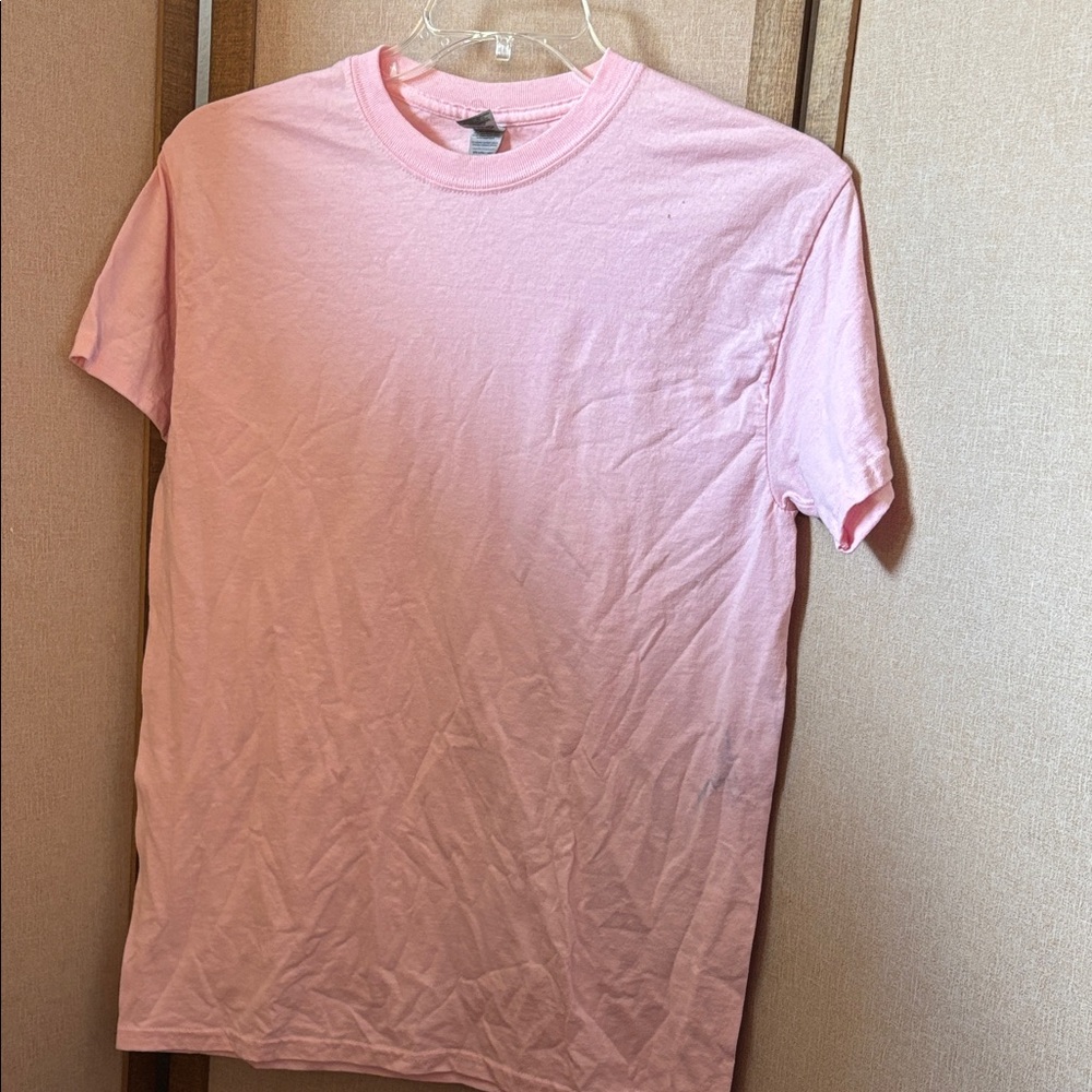 Gildan Soft Pink Short Sleeve Tee medium